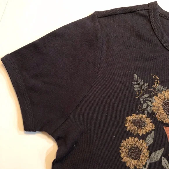 Vinyl Icons  NWOT JR (S & M) black cropped tee - DIE YOUNG STAY PRETTY - Picture 7 of 9